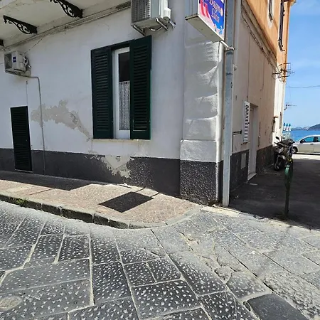 A Quattro Passi Dal Mare