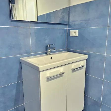 A Quattro Passi Dal Mare * 이스키아