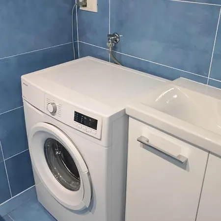 A Quattro Passi Dal Mare * 이스키아